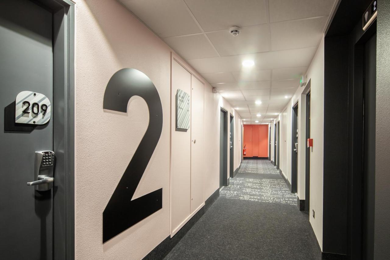 B&B Hotel Bois D'Arcy Saint Quentin En Yvelines Luaran gambar