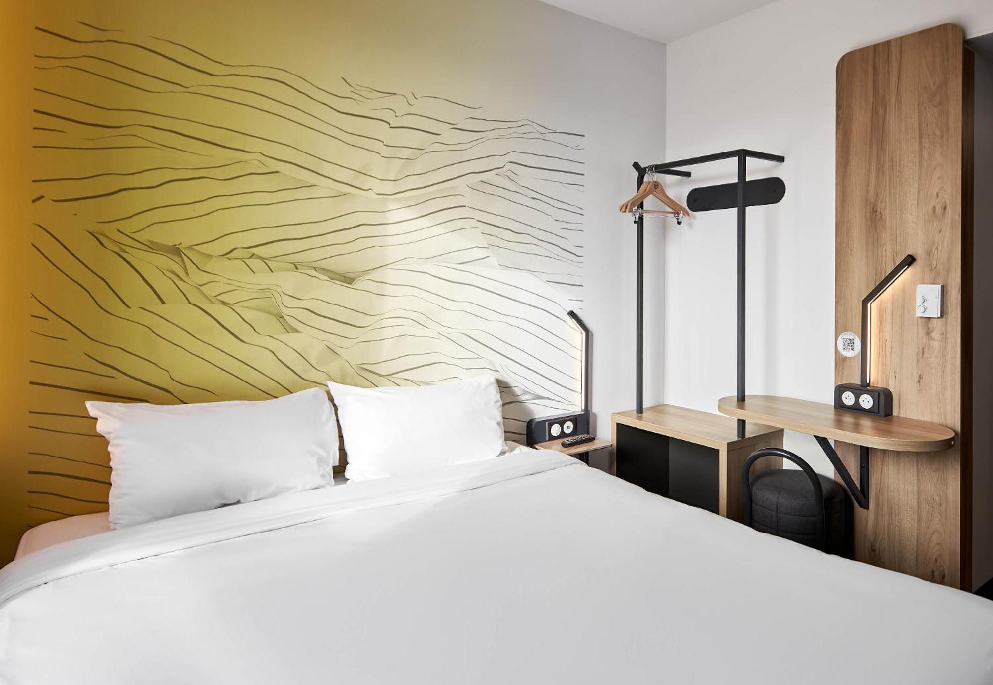 B&B Hotel Bois D'Arcy Saint Quentin En Yvelines Luaran gambar